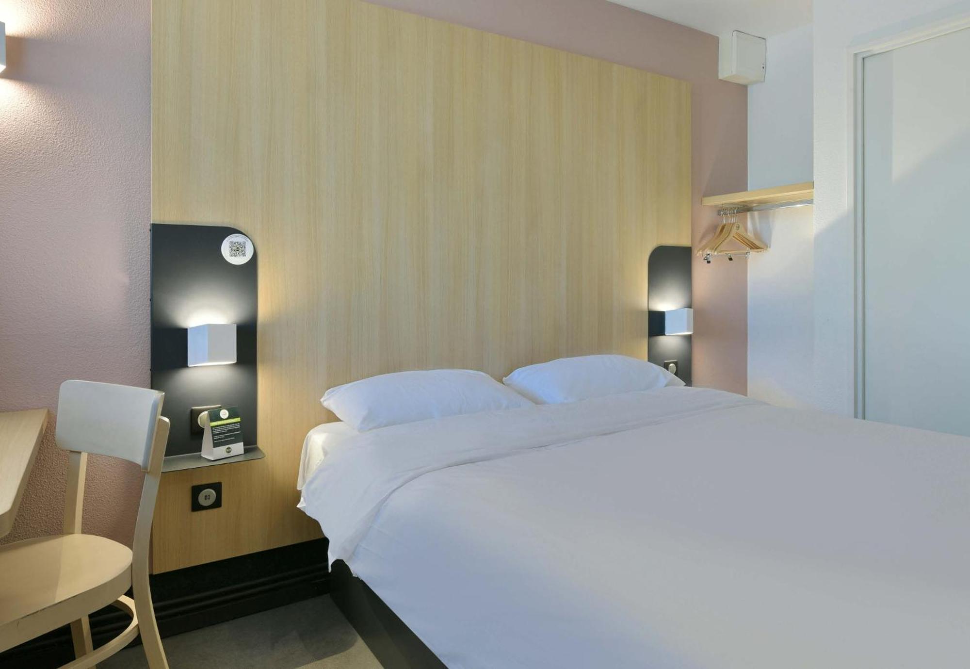 B&B Hotel Le Mans Nord 2 Сен-Сатюрнен Екстер'єр фото
